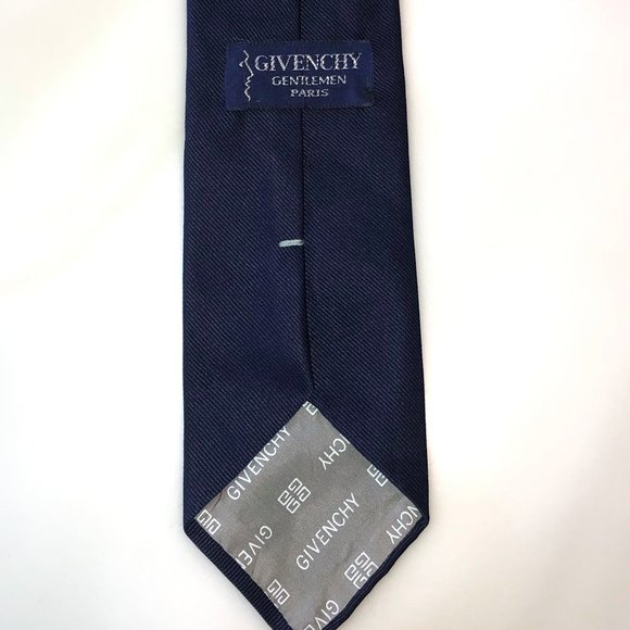 Givenchy blue - Picture 1 of 3